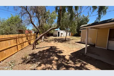 2528 E Hartford Avenue, Phoenix, AZ 85032 - Photo 19