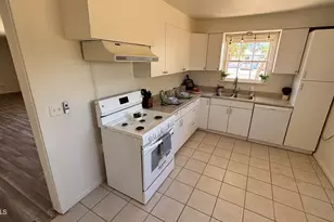 2528 E Hartford Ave, Phoenix, AZ 85032 - Photo 7