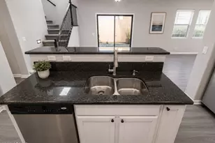 25813 N 54th Ave, Phoenix, AZ 85083 - Photo 11