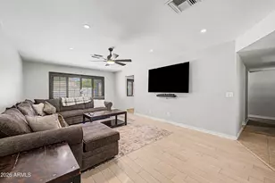 5935 S Lakeshore Dr, Tempe, AZ 85283 - Photo 9