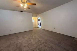 4348 N 79th Dr, Phoenix, AZ 85033 - Photo 7