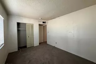 4348 N 79th Dr, Phoenix, AZ 85033 - Photo 9