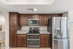 4113 E Paradise Dr, Phoenix, AZ 85028 - Photo 13