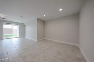 26122 N 170th Ave, Surprise, AZ 85387 - Photo 5