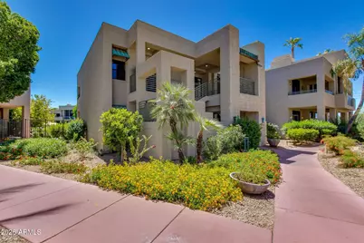 2802 E Camino Acequia Drive #2, Phoenix, AZ 85016 - Photo 15