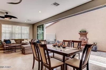 1089 S Annie Lane, Gilbert, AZ 85296 - Photo 5