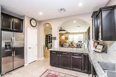 1089 S Annie Lane, Gilbert, AZ 85296 - Photo 3