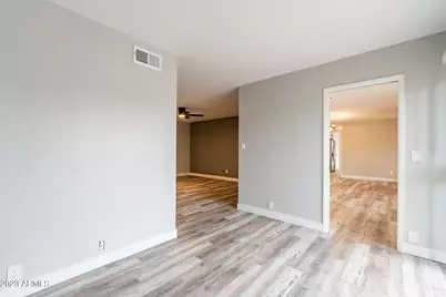 2318 E Lupine Avenue, Phoenix, AZ 85028 - Photo 39