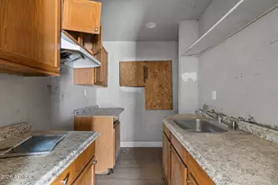 2021 W Washington St, Phoenix, AZ 85009 - Photo 15
