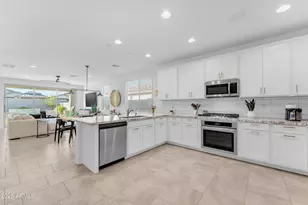 19326 W Badgett Ln, Litchfield Park, AZ 85340 - Photo 25