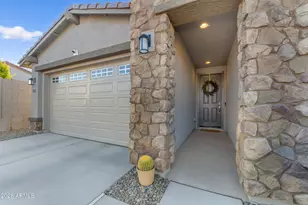 19326 W Badgett Ln, Litchfield Park, AZ 85340 - Photo 13