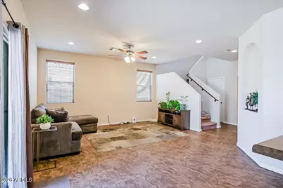 7318 W Midway Avenue, Glendale, AZ 85303 - Photo 5