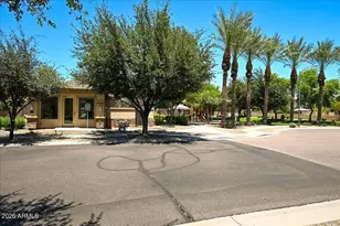 7318 W Midway Ave, Glendale, AZ 85303 - Photo 39