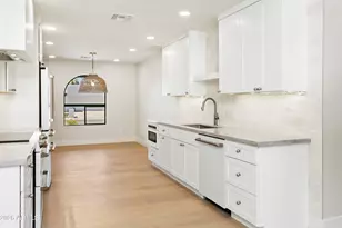 5602 E Voltaire Ave, Scottsdale, AZ 85254 - Photo 11