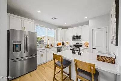 2601 E Clarendon Avenue #9, Phoenix, AZ 85016 - Photo 13