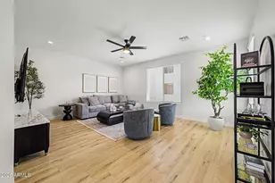 2601 E Clarendon Ave, Phoenix, AZ 85016 - Photo 7