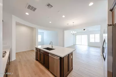 7665 W Smoketree Drive, Peoria, AZ 85383 - Photo 3