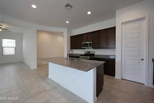 7683 W Smoketree Dr, Peoria, AZ 85383 - Photo 3