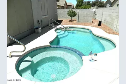 17210 W Elm Street, Surprise, AZ 85388 - Photo 5