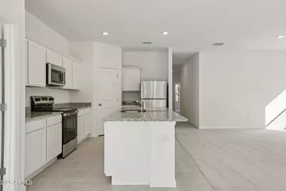 10086 W Devonshire Avenue, Phoenix, AZ 85037 - Photo 29