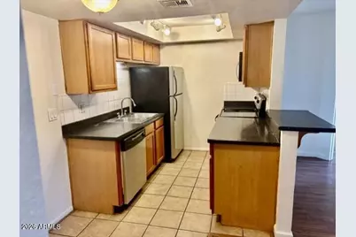 1336 E Mountain View Road E #101, Phoenix, AZ 85020 - Photo 3