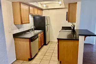 1336 E Mountain View Road E, Phoenix, AZ 85020 - Photo 3