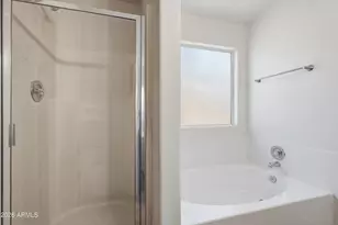24837 N 40th Ave, Glendale, AZ 85310 - Photo 21