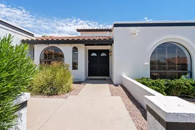 1015 E Country Gables Drive, Phoenix, AZ 85002 - Photo 43