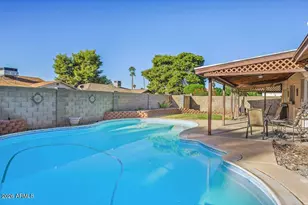 2319 E Loma Vista Dr, Tempe, AZ 85282 - Photo 1