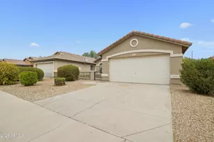25772 W Kendall St, Buckeye, AZ 85326 - Photo 3