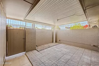 11025 W Topaz Drive, Sun City, AZ 85351 - Photo 15