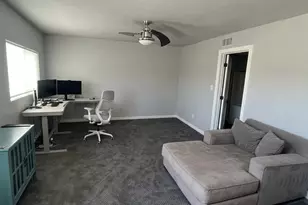 4930 N 42nd Way, Phoenix, AZ 85018 - Photo 11