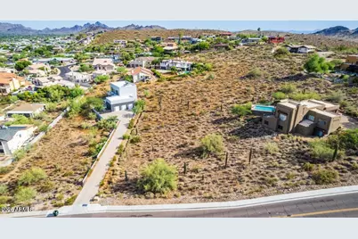 1711 E Sharon Drive #'''''', Phoenix, AZ 85022 - Photo 1