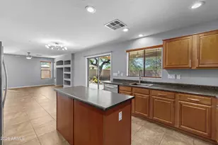 12783 W Desert Mirage Dr, Peoria, AZ 85383 - Photo 29