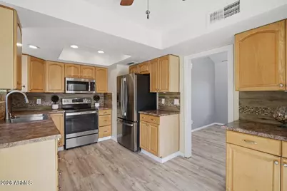 2834 S Extension Road #2010, Mesa, AZ 85210 - Photo 15