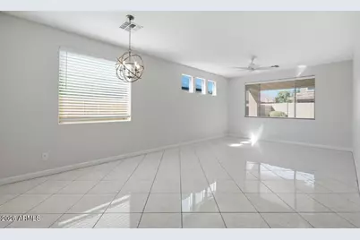 15308 W Roanoke Avenue, Goodyear, AZ 85395 - Photo 9