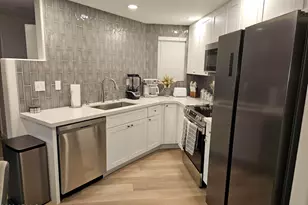 10410 N Cave Creek Rd, Phoenix, AZ 85020 - Photo 9