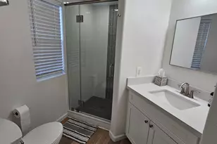 10410 N Cave Creek Rd, Phoenix, AZ 85020 - Photo 17