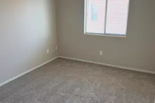 17375 N Carmen Ave, Maricopa, AZ 85139 - Photo 21