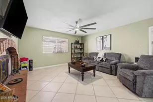 5734 W Palo Verde Ave, Glendale, AZ 85302 - Photo 9