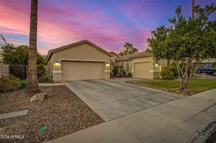 1748 E Iris Dr, Chandler, AZ 85286 - Photo 5
