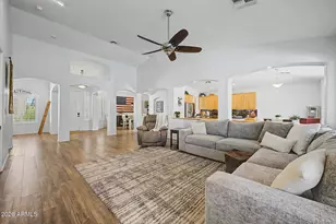 1748 E Iris Dr, Chandler, AZ 85286 - Photo 11