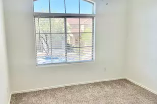 17519 W Lisbon Ln, Surprise, AZ 85388 - Photo 27