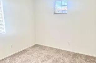 17519 W Lisbon Ln, Surprise, AZ 85388 - Photo 25