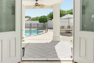 13 W Silverwood Dr, Phoenix, AZ 85045 - Photo 37