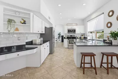 13 W Silverwood Drive, Phoenix, AZ 85045 - Photo 19