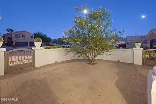 13 W Silverwood Dr, Phoenix, AZ 85045 - Photo 3
