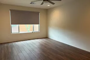 27022 W Kerry Ln, Buckeye, AZ 85396 - Photo 19