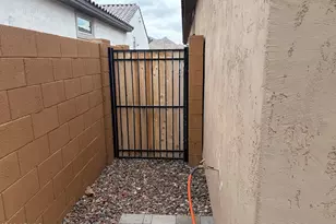27022 W Kerry Ln, Buckeye, AZ 85396 - Photo 37