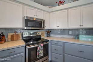 14 S Golden Key Dr, Gilbert, AZ 85233 - Photo 7